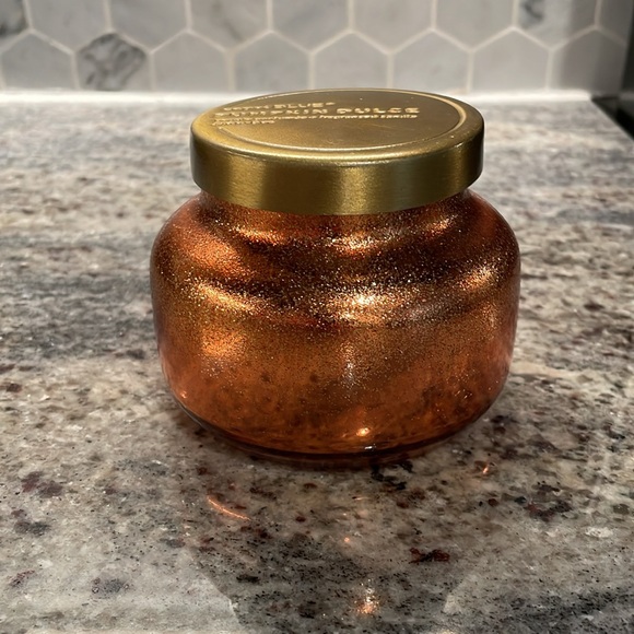 Pumpkin Dulce Candle Glitz Capri Blue. Pumpkin Dulce Capri Blue Glitz Candle 8oz - Picture 4 of 8